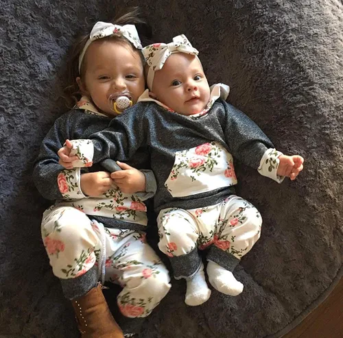 Vista 2 de Derouetkia Conjunto de ropa floral de manga larga con capucha, pantalones casuales y diadema