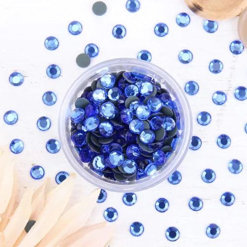 Vista 49 de Estrás para aplicar con calor - 6SS, 10SS, 16SS, 20SS, 30SS - 32 colores Iron-on hotfix rhinestones - add brilliant sparkle to apparel, denim