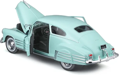 Vista 3 de Maisto 1:24 Edición Especial 1948 Chevrolet Fleetline Aerosedan
