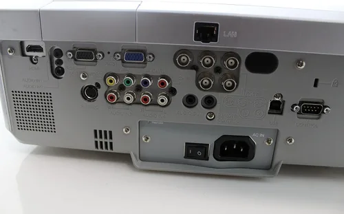 Vista 4 de Hitachi CP-WX625 WXGA 4000 lúmenes 1000:1 Relación de contraste 15.6LBS Networkable 16 vatios de proyector de audio (plata)