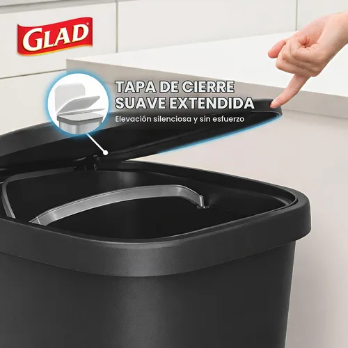 Vista 6 de Glad Paquete de 2 botes de basura de 13 galones, cubos de basura de plástico para cocina con protección contra olores de tapa, manos libres con Gris
