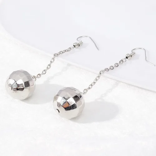 Vista 4 de Aretes de bola de discoteca para mujer, aretes de bola de discoteca rosa, aretes de bola de espejo, sombrero de vaquero occidental, aretes de bola