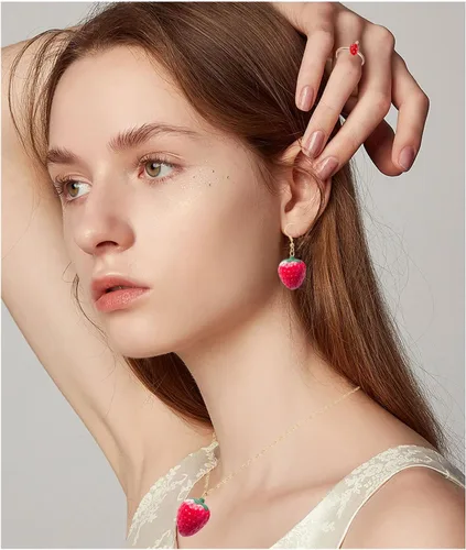 Vista 2 de Aretes de fresa para mujer, diseño de fresa grande, divertidos aretes de fresa roja, collar colgante de fruta