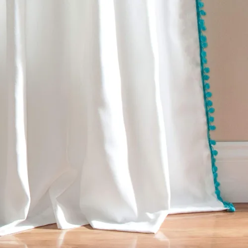 Vista 4 de Triangle Home Fashions - Panel de cortinas para vidrio con pompón para decoración de lujo