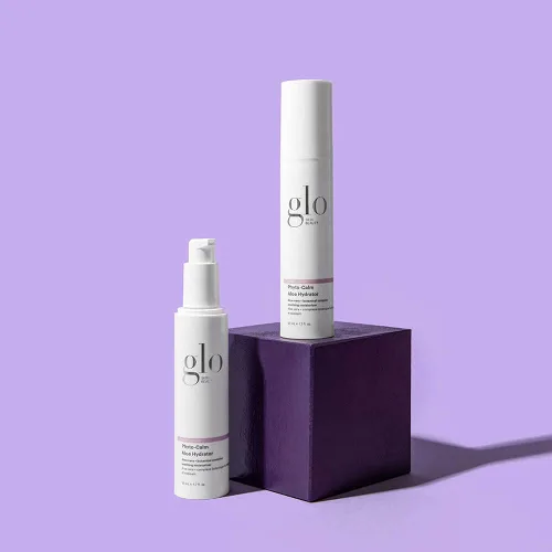 Vista 4 de Glo Skin Beauty Phyto-Calm Aloe Hydrator Calmante e hidratante, disminuye la hiperpigmentación y proporciona protección antioxidante