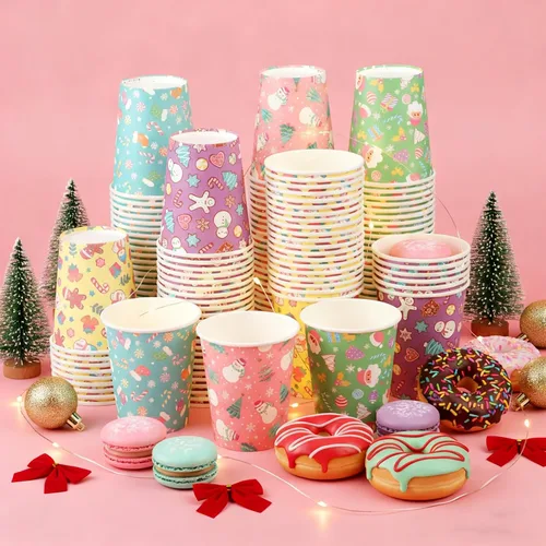 Vista 3 de Patelai Paquete de 150 vasos de papel de Navidad de 9 onzas, tazas de café desechables de arcoíris pastel con diseño de Papá Noel, muñeco de nieve