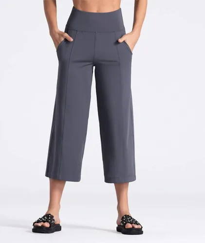 Vista 2 de THE GYM PEOPLE - Pantalones capris de yoga para mujer, con corte bota, bolsillos, cintura alta para control de abdomen, para entrenamiento