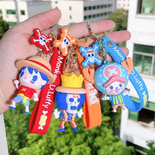 Vista 5 de Llavero con diseño de anime de una pieza, Luffy Law Sanji con colgante de acrílico y accesorios de regalo para hombres y niños, S