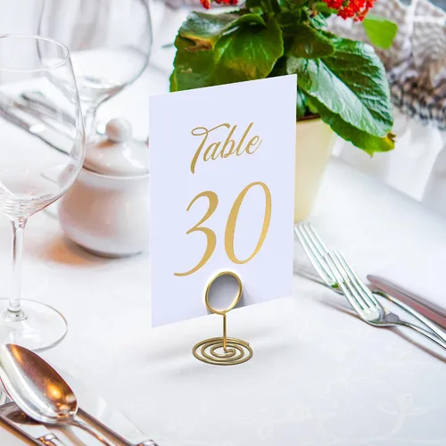 Vista 3 de Paquete de 10 letreros de mesa reservados dorados y números de mesa dorados del 1 al 30 para bodas, recepciones, fiestas, restaurantes, números