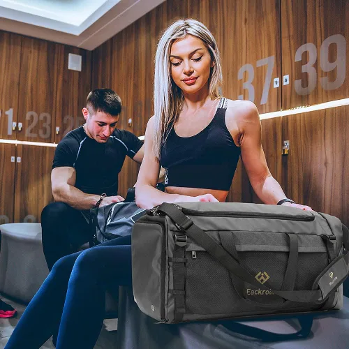 Vista 6 de Eackrola Bolsa de deporte grande para gimnasio, bolsa de viaje con bolsillo húmedo y compartimento para zapatos para hombres y mujeres, 65L, ligera