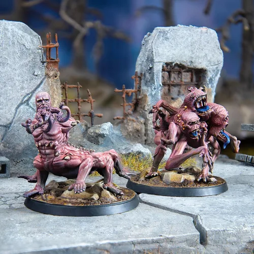 Vista 3 de Modiphius: Fallout: Wasteland Warfare: Super Mutants - Centaurs - 2 Figuras, Ola Forjada en Fuego, Miniaturas de Resina Multiparte de 32 mm Sin