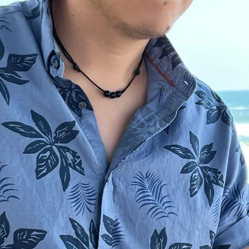 Vista 3 de Luck Strings Collar con colgante de cuentas de turmalina negra con cordón de nailon de cera ajustable, gargantilla de cristal unisex con cuentas