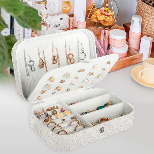 Vista 2 de Joyero para viaje, pequeño organizador de piel sintética para mujeres y niñas, estuche miniatura de viaje de doble capa, portátil, de exhibición