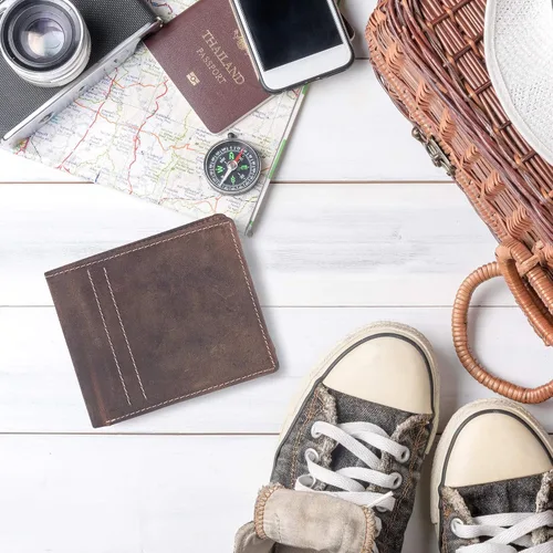 Vista 5 de Moonster Cartera de cuero para hombre con bloqueo RFID mantiene el efectivo y las tarjetas seguros organizados y de fácil acceso carteras delgadas