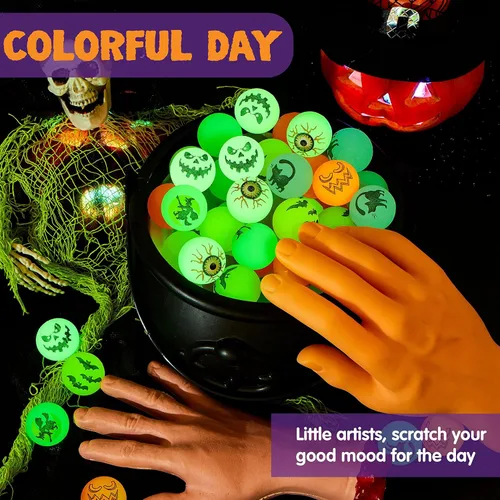 Vista 4 de JOYIN - 72 bolas hinchables de Halloween, bolas que brillan en la oscuridad, globos oculares para decoraciones de fiesta de Halloween, rellenos