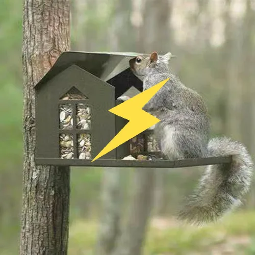 Vista 3 de Cargador de Valla Eléctrica AC FenceMate de Potencia Salida 0.15J hasta 2 Millas para Contener Mascotas Pequeñas, Aves de Corral, Mantener Roedores
