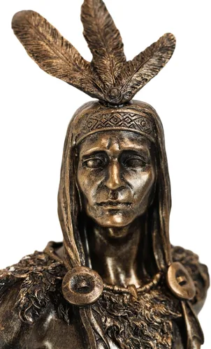 Vista 8 de Ebros - Jefe tribal indio nativo americano, grande, 3 plumas, guerrero águila con lanza explorador, estatua de pájaro explorador de 18.5 pulgadas