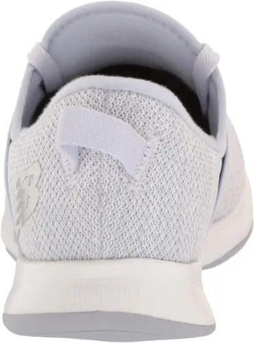 Vista 3 de New Balance Dynasoft Nergize V3 Tenis de entrenamiento combinado para mujeres