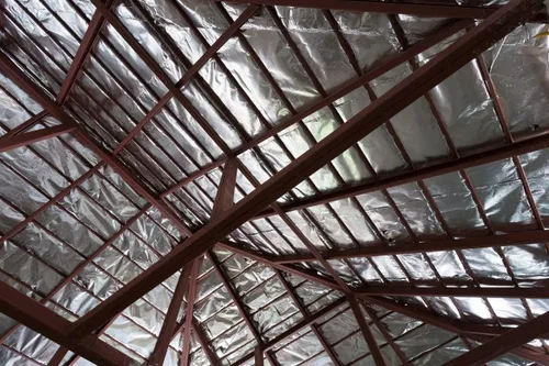 Vista 3 de Barrera radiante de Q-Lam – 1,000 o 500 pies cuadrados (48 pulgadas x 250 o 125 pies) de aluminio metalizado que bloquea el 95% del calor radiante