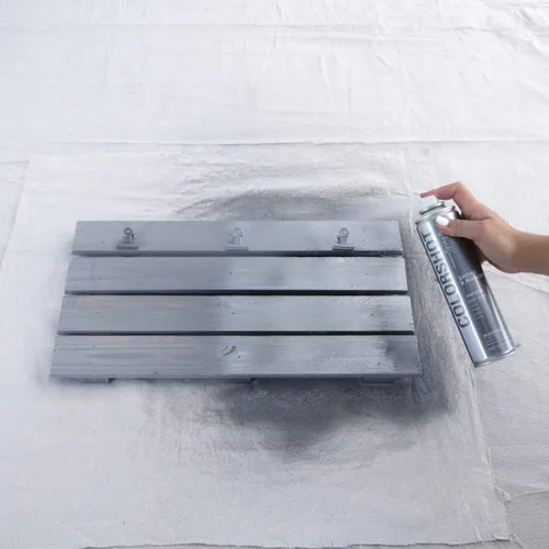 Vista 2 de COLORSHOT Pintura en aerosol metálica, humo y espejos (gris oscuro) 9 onzas