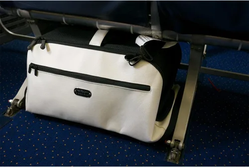 Vista 7 de Sleepypod - Transportador para mascotas en cabina, color gris carbón
