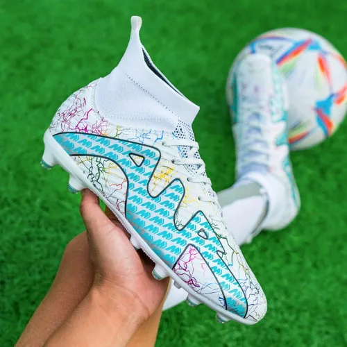 Vista 5 de Zapatos de fútbol para hombre, tacos de césped, zapatos de fútbol de alta calidad, transpirables, atléticos, botas de fútbol para deportes al aire