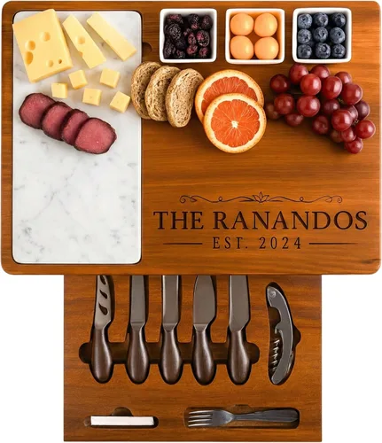 Vista 11 de Juego personalizado de tablas para charcutería de madera de acacia con cuchillos de acero inoxidable – Tabla de queso personalizada para regalo