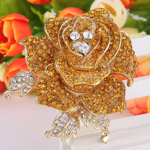 Vista 4 de EVER FAITH Broche de flores de cristal austriaco para mujer