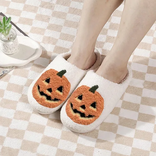 Vista 4 de ODYQIG Pantuflas de calabaza de Halloween para mujer y hombre, pantuflas de calabaza cálidas y espeluznantes para el hogar