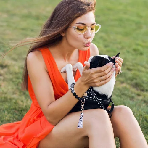Vista 6 de BAOSIWA Pulsera de cuentas de silicona con llavero de pulsera para mujer con borla de cuero