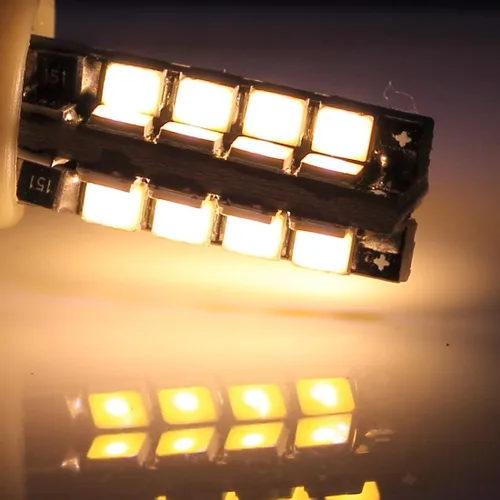 Vista 2 de 2 unids Super brillante 32 LED SMD bombillas T10 194 alta potencia ámbar amarillo bombillas de coche auto reemplazo iluminación 168 2825 W5W L286