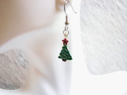 Vista 2 de Painted Holiday Christmas Tree Earrings