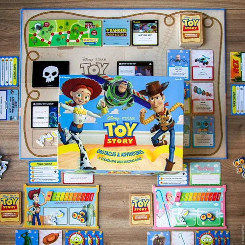 Vista 3 de Disney Pixar Toy Story Cooperative Deck Building Game Juego de mesa familiar con personajes y obras de arte de películas de Toy Story