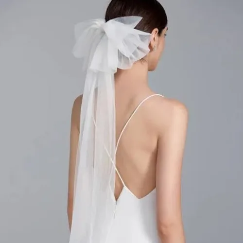 Vista 4 de Cliory White Hair Bow Veil Bridal Hair Bow Veil Short Bridal Veil White Tulle Veil Bride Veil Clip Bachelorette Party Hair Veil Accessories for
