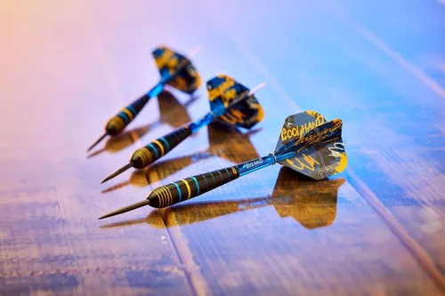 Vista 6 de RED DRAGON Darts - Professional Player - Brass Darts Set with Flights and Shafts (Stems)