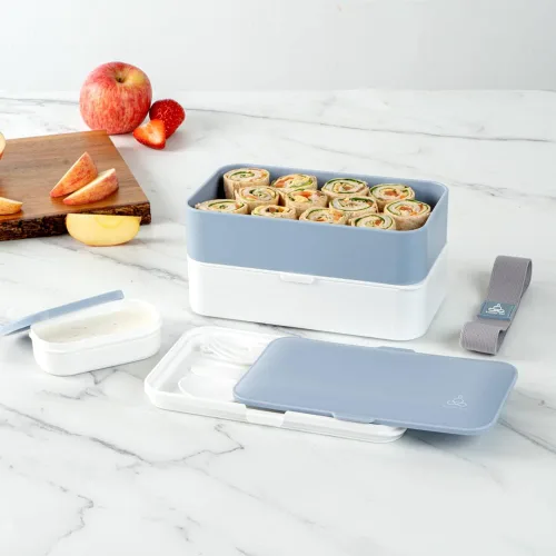 Vista 6 de Restaurantware -Bento Tek - Lonchera apilable de 40.5 onzas, 1 contenedor reutilizable para adultos – con utensilios, taza de salsa incluida, caja