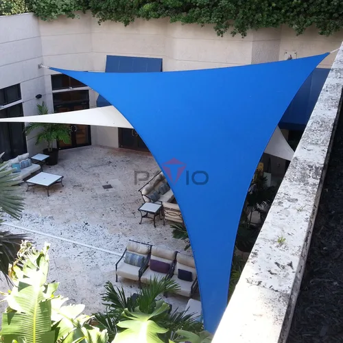 Vista 5 de Patio Paradise Vela de Sombra Triangular de 2' x 2' x 2' Toldo Parasol Tela de Sombra Bloqueo de Luz Solar Cubierta de Pérgola Patio HDPE Toldo
