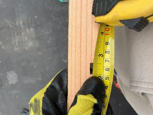 Vista 9 de Sandbaggy Estacas de madera de control de erosión de 24 pulgadas con muesca - 100% biodegradable - Punta de cincel, madera de abeto Douglas