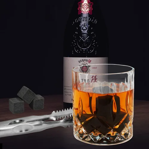 Vista 6 de Juego de regalo de piedras de whisky, juego de vasos de whisky con 8 piedras de granito para enfriar whisky, 2 vasos de bourbon, los mejores regalos