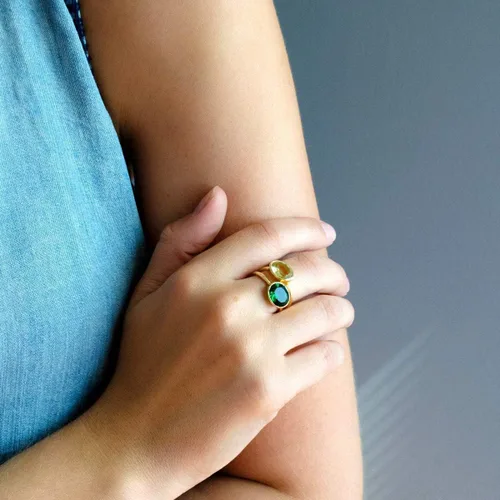 Vista 61 de Oval Birthstone Ring Bezel Set in Vermeil Gold, Sterling Silver, or Rose Gold, Stacking Birthstone Ring [rOMB]