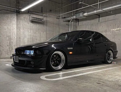 Vista 4 de iJDMTOY Lentes semisclaras ámbar Full LED Fender Blink Side Marker Luces indicadoras de señal de giro compatibles con BMW 1996-2003 E39 525i 528i