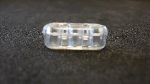 Vista 2 de Conector de cadena de plástico transparente RollEase para cadena de cuentas #10 o #6 para persianas enrollables