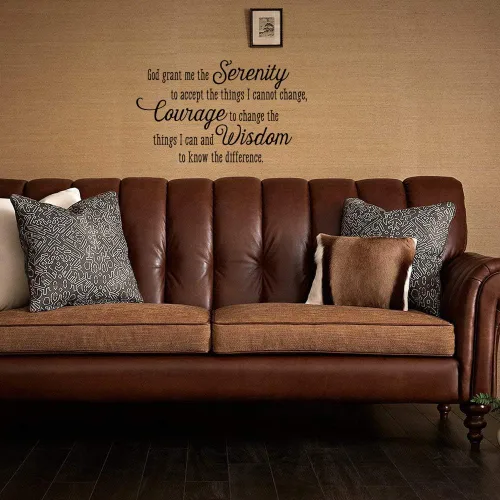Vista 2 de Calcomanía de vinilo para pared con texto en inglés «God Grant me the Serenity to Accept the Things I Cannot Change Courage to Change the Things»