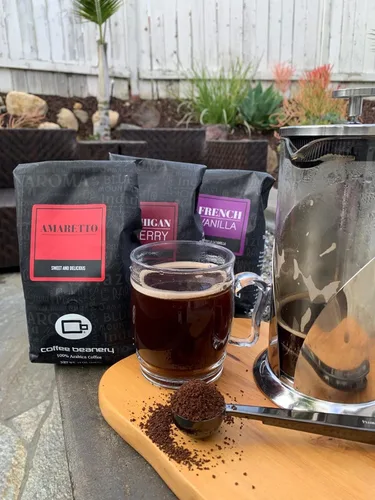 Vista 9 de Coffee Beanery Café con sabor a Amaretto SWP descafeinado 12 onzas (goteo automático) Tostado ligero