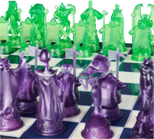Vista 8 de Spin Master Games, Juego de ajedrez de villanos de Disney para adultos y niños, juega como personajes clásicos de Disney, Úrsula, Jafar, Hades