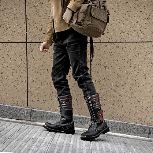 Vista 7 de Tebapi Botas de motocicleta para hombre, de cuero para mochileros, de media pantorrilla, militares, tácticas, botas de combate, con hebilla