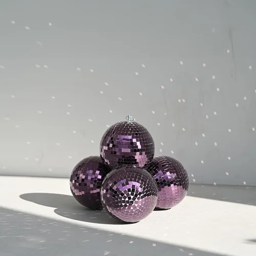 Vista 32 de Yescom Juego de 8 bolas de discoteca de 7/12/16/20/24 pulgadas, bolas de espejo surtidas, decoración de vidrio para colgar para fiestas de los años