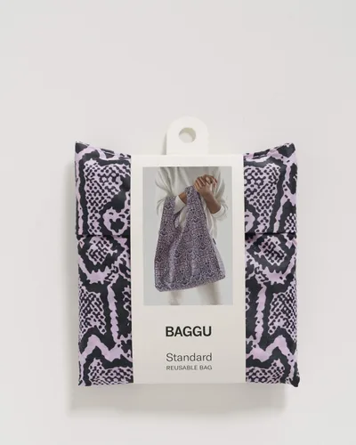 Vista 4 de BAGGU Standard Reusable Shopping Bag, Ripstop Nylon Grocery Tote or Lunch Bag Piel de serpiente rosa