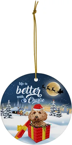 Vista 2 de Life is Better with Brown Red Cavapoo - Adornos de Navidad con nombre personalizado, círculo de cerámica blanca, regalos para dueños de cachorros