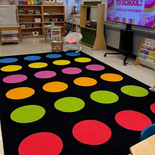 Vista 2 de Booooom Jackson Alfombra para aula, alfombra cuadrada de espectro arcoíris de 7 pies 6 x 13 pies, antideslizante y resistente a las manchas, 20